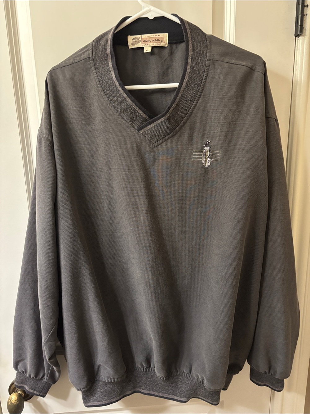 Men's Gray V-Neck Pullover Sweater